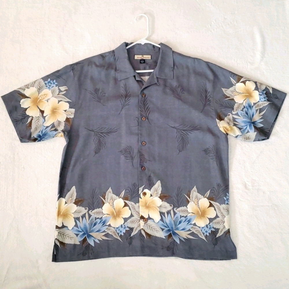 Tommy Bahama 100 % silk shirt